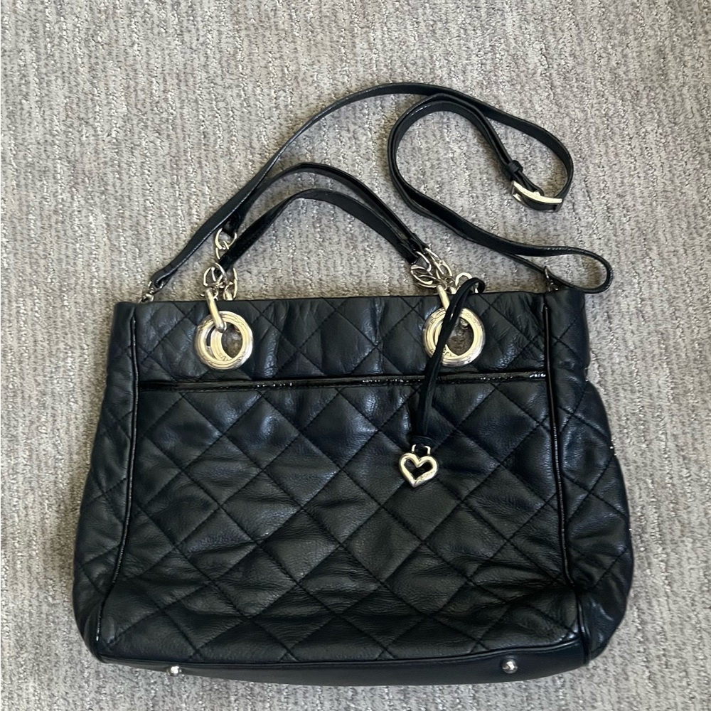 Elegant Black Quilted Handbag
